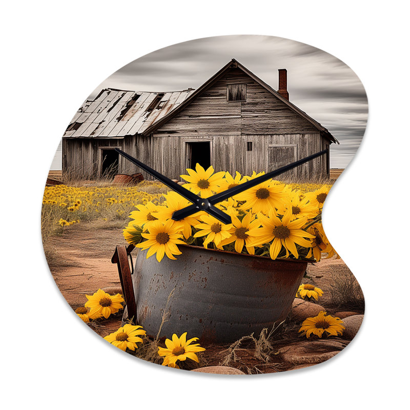 Farmhouse Timeless Charm I - Horloge en métal asymétrique Farm, Grand
