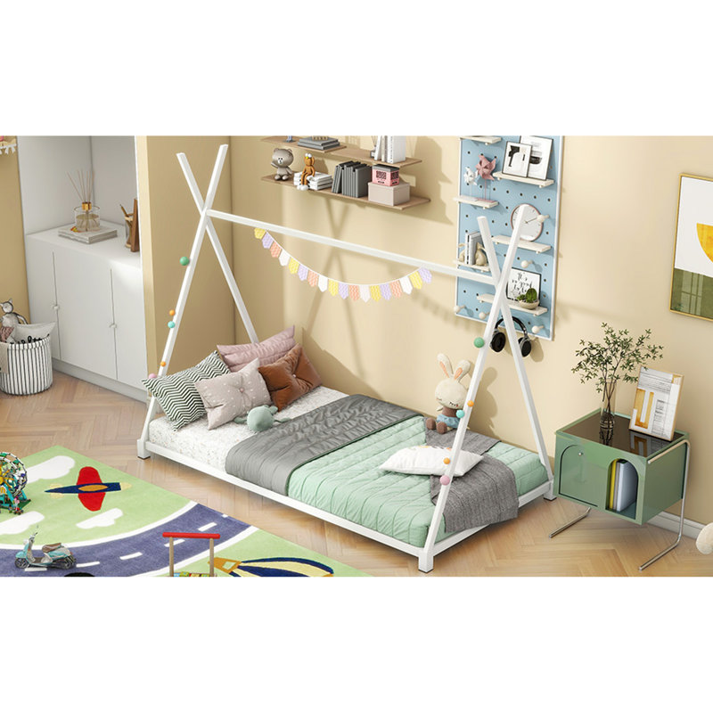 Lit plateforme en métal avec structure triangulaire, Blanc