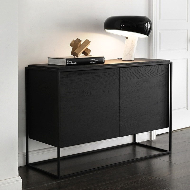 Armoire décorative noire à pousser pour ouvrir les portes