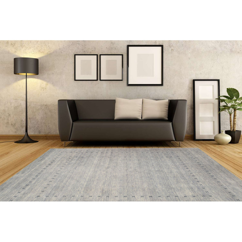 Lori Baft Gray Handmade Wool Area Rug, Rectangle 2'6" x 8'