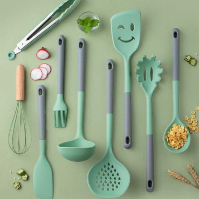 SC0GO 30 -Piece Silicone Assorted Kitchen Utensil Set with Utensil Crock