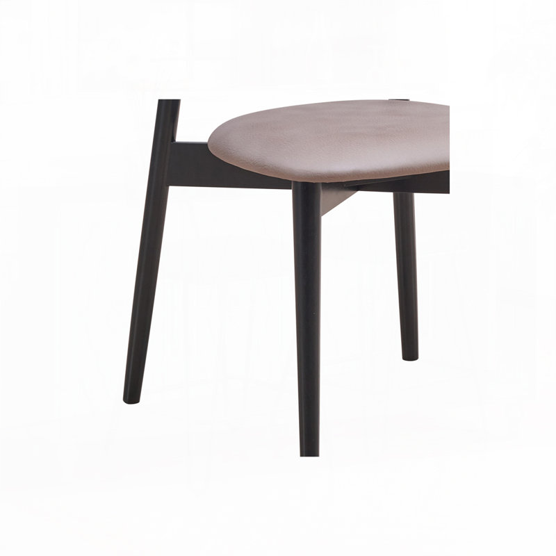 Chaise d'appoint à finition noire