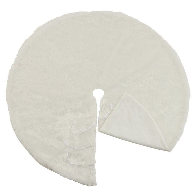 Luxurious White Faux Fur Christmas Tree Skirt