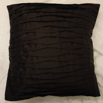 Kynlei Square Cushion Cover