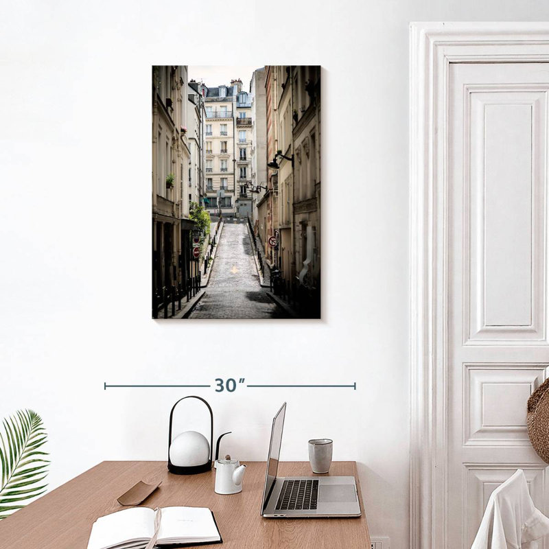 Sirci Montmartre Street II, H 30 po x l 20 po
