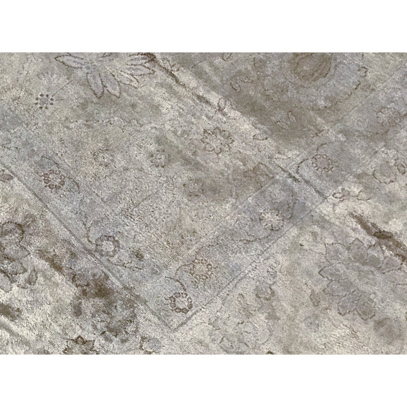 Hand-Knotted High-Quality Green and Cream Area Rug