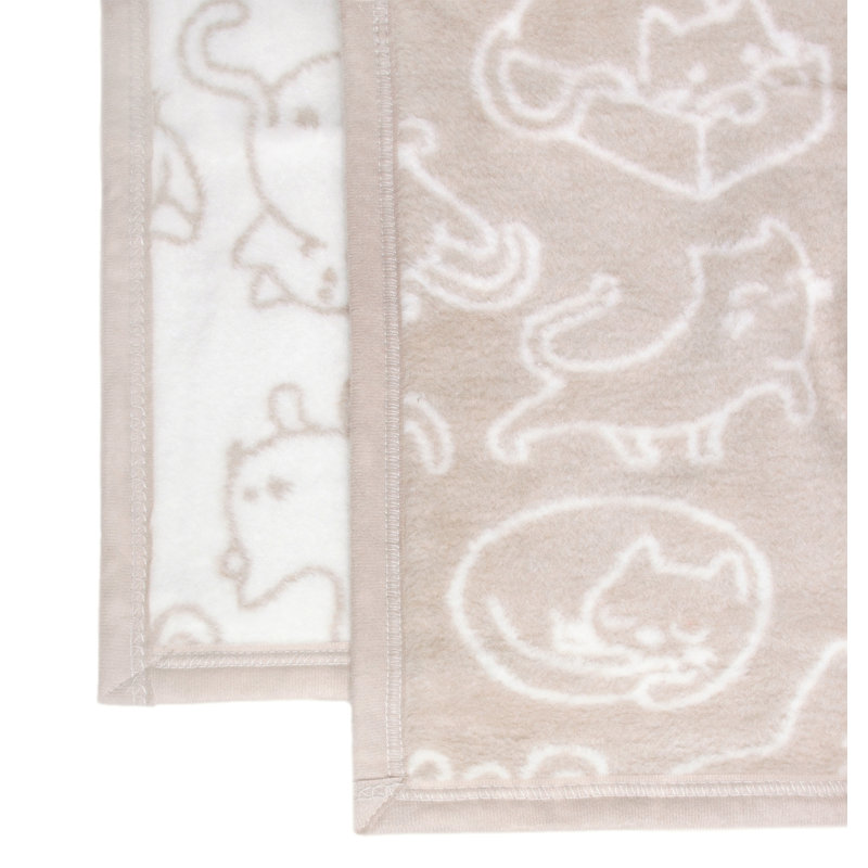 Sesli Throw Blanket