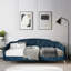 Lit de jour simple en velours Arwilla-324769064