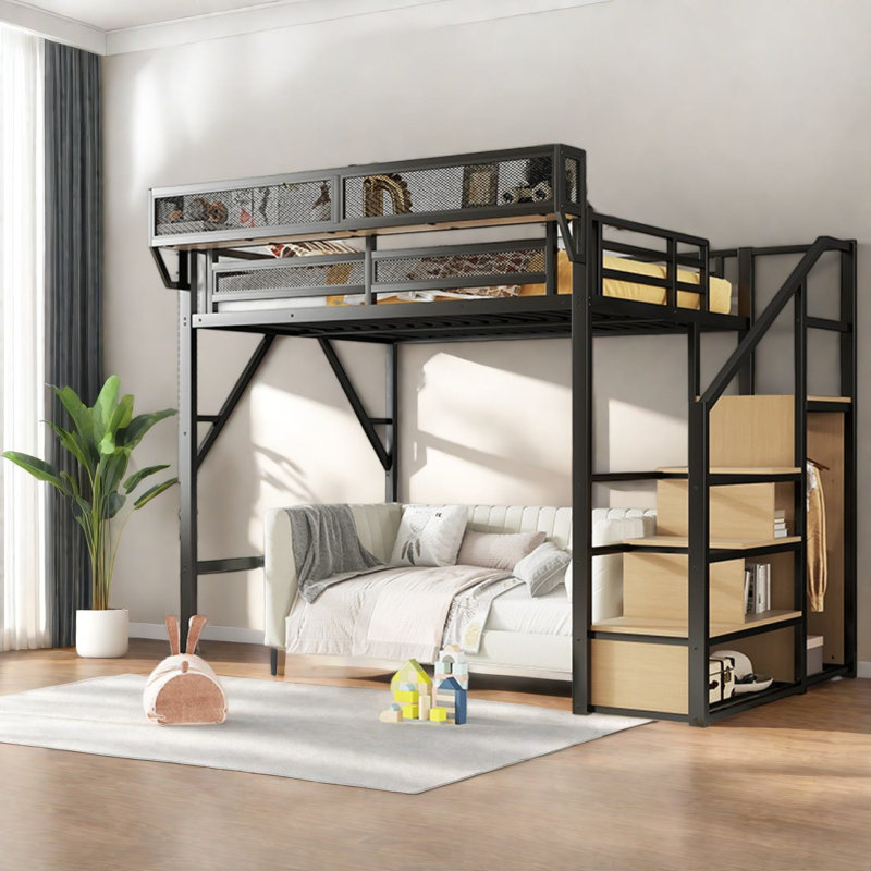 Lit mezzanine double avec rangement, escalier métallique et armoire, maison de style industriel moderne