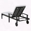 Chaise longue rembourrée, facile à nettoyer et résistante à l'eau-967519890-967519901
