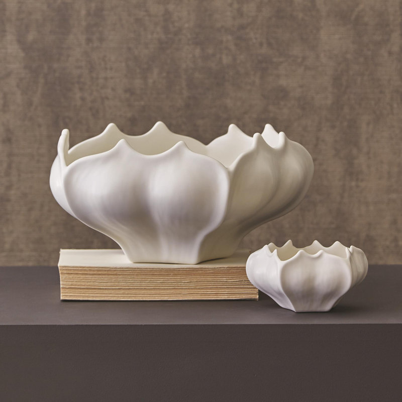 Mini Star Fruit Ceramic Bowl in Reactive Green or Matte White