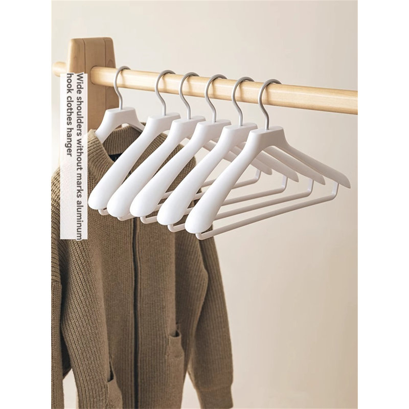 Cintre en plastique Premium, 6