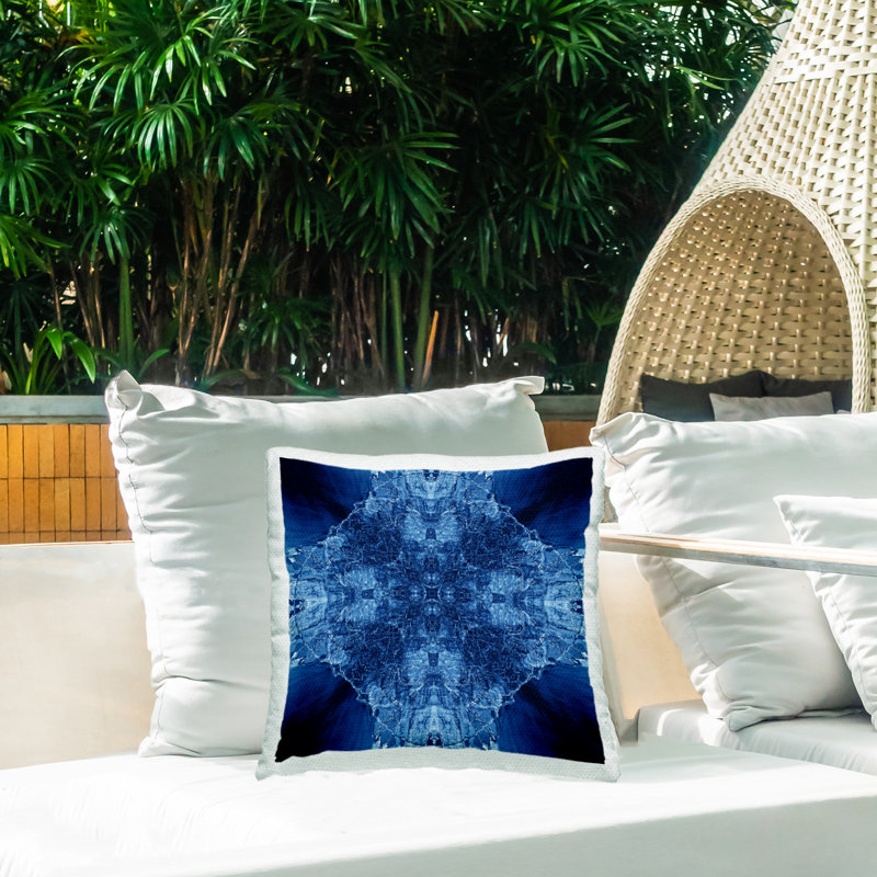 Coussin bleu d'extérieur à imprimé Tie Dye par El Perkin