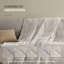 Couverture légère en duvet synthétique avec bordure en satin -21365931-21365935