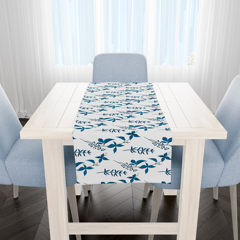 Lindell Table Runner