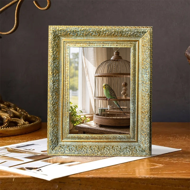Cadre photo sophistiqué doré antique 1 pièce 8 po x 10 po avec fixation murale ou de table, Antique Gold, 1, 8" W x 10" H