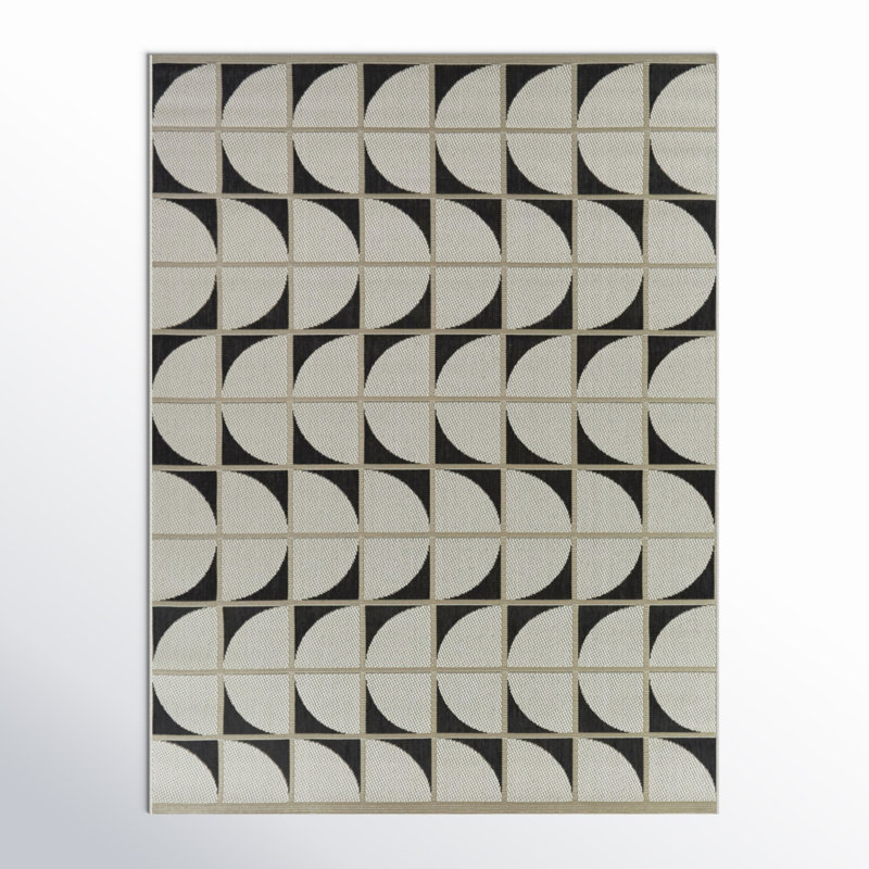 Geometric Indoor / Outdoor Rug, Rectangle 5'3" x 7'