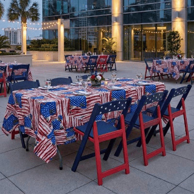 Ensemble de 4 chaises pliantes en résine rouge, blanc et bleu Old Glory 