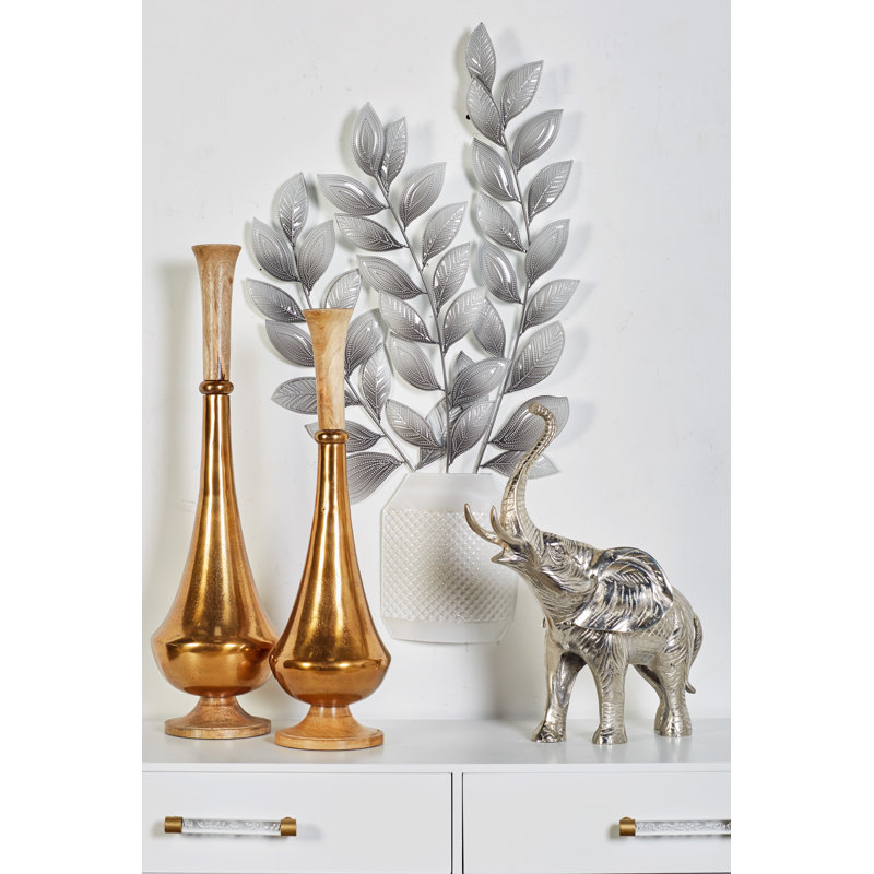 Wall Decor on Metal