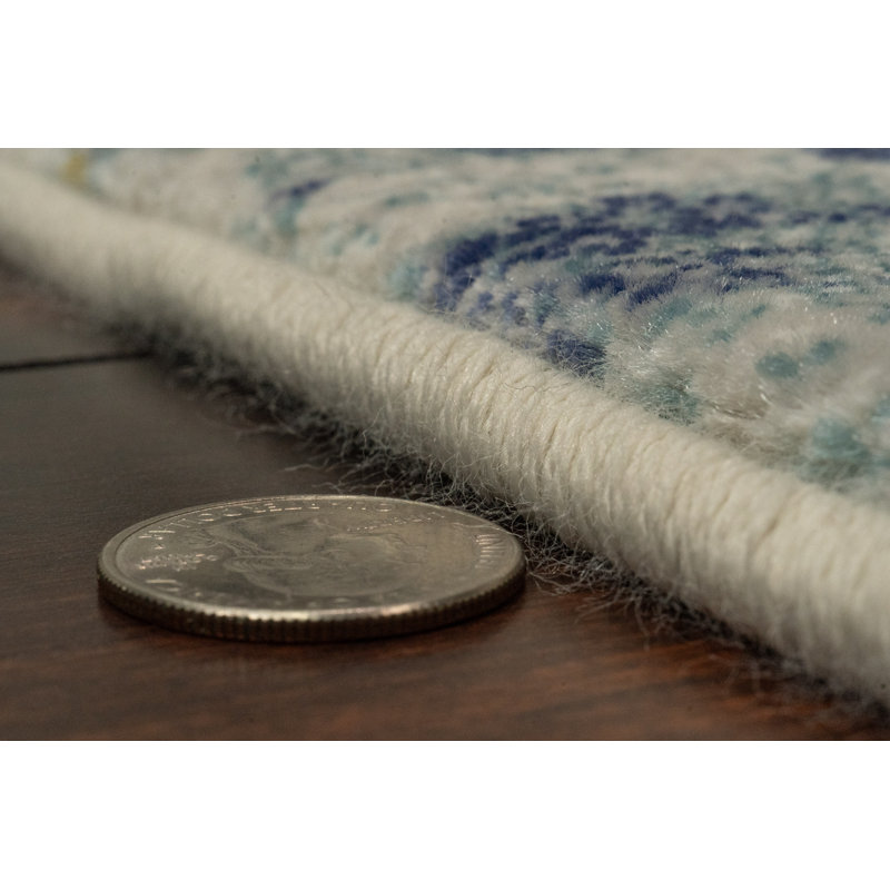 Tapis crème / bleu Makiver, Rectangle 3 pi 11 po x 5 pi 7 po