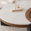 Ensemble de tables basses rondes en noyer fritté et en bois manufacturé-129691237