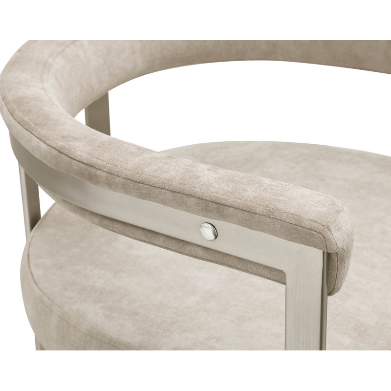Fauteuil en velours Marcello Kenlea, Velours beige