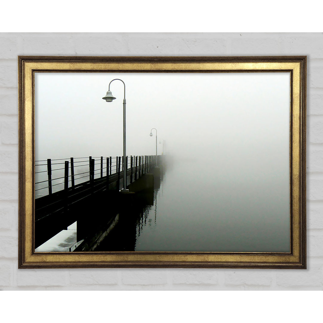 Misty Ocean Pier - Einzelner Bilderrahmen Kunstdrucke