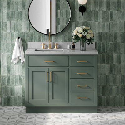 Meuble-lavabo simple en bois massif 42 po Tidworth avec plateau en quartz Carrara de 1,5 po