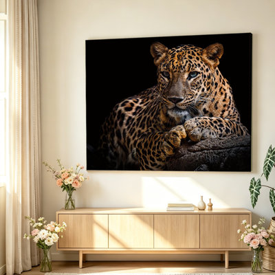 Toile imprimée léopard sur fond noir avec affiche guépard de la faune dorée