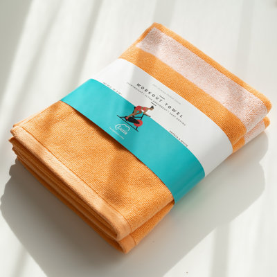 Serviette de sport rayée verte