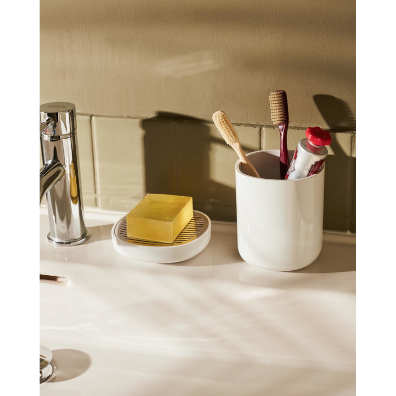 White PMMA Free-Standing Toothbrush Holder
