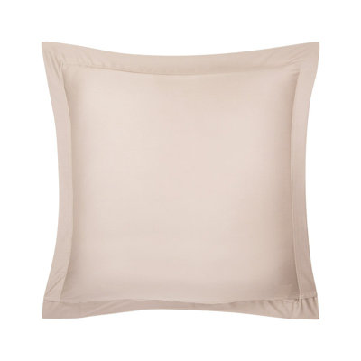 Triomphe Bedding