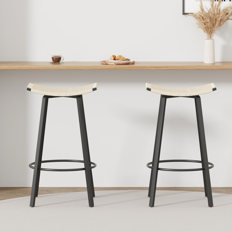 Tabourets de bar ergonomiques, siège, structure en métal, polyvalent pour l'intérieur et l'extérieur, hauteur de comptoir de 26,55 po de hauteur, noir, 12 de largeur
