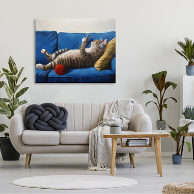 «Cat Couch Cat Relaxing Red Yarn Ball Pet» par Lucia Hefferenan - Peinture