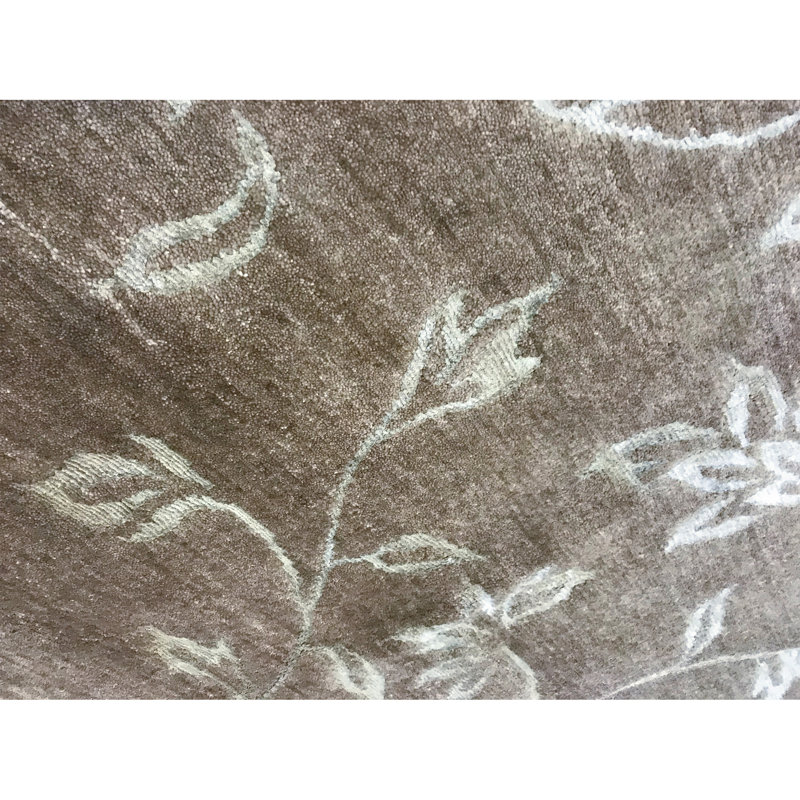 Himalayan Wool Floral Indoor Rug