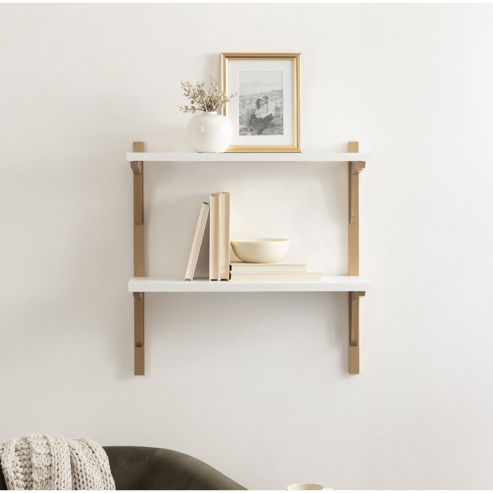 Baez 24" Tiered Shelf, White/Gold