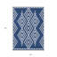 Tapis extérieur lavable à motif géométrique bleu marine et ivoire 10 pi x 14 pi