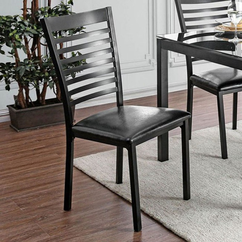 Chaise d’appoint revêtue d’échelle rembourrée Mitchell, Noir