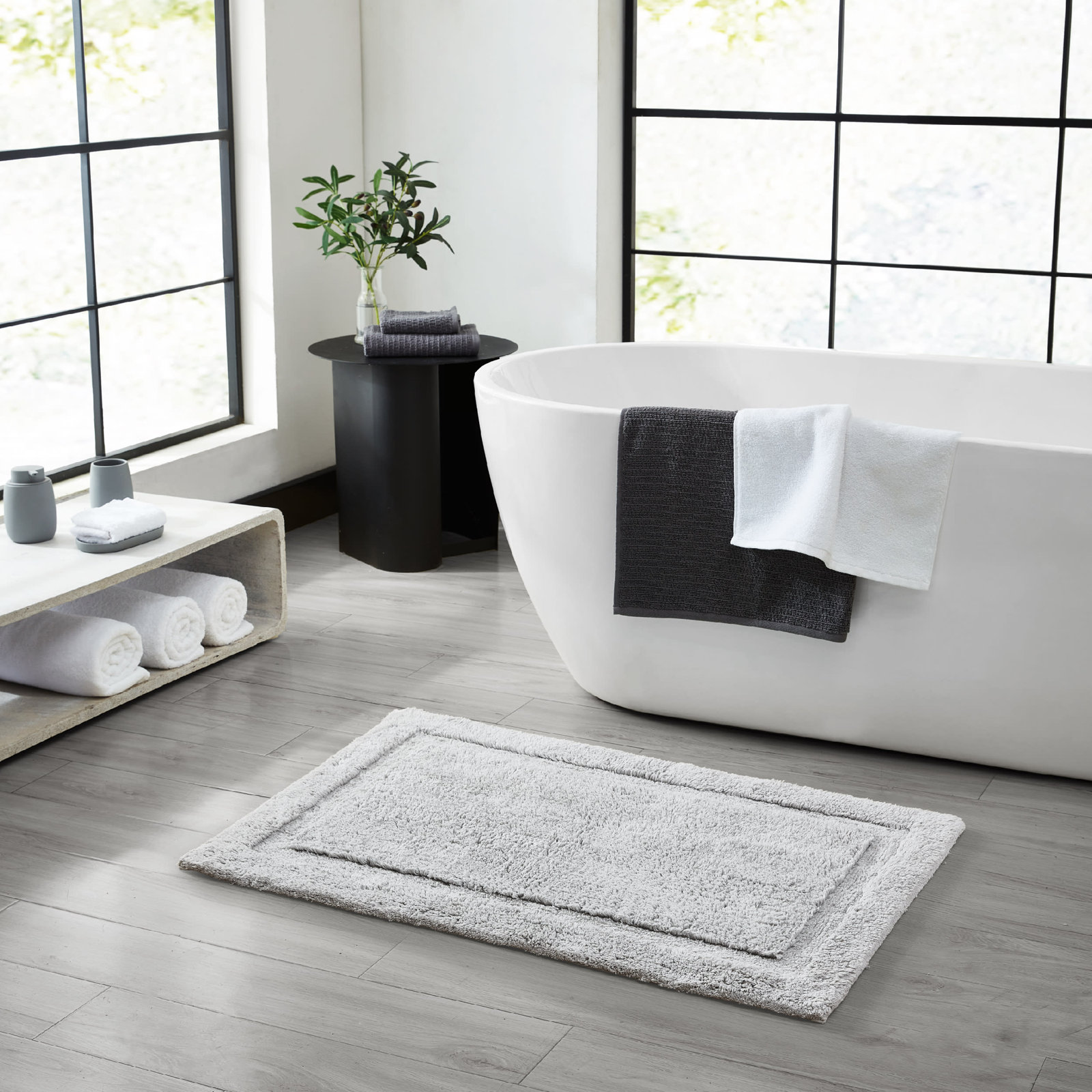 Rane Plush Cotton Bath Mat, 20"W x 32"L, Soft Gray
