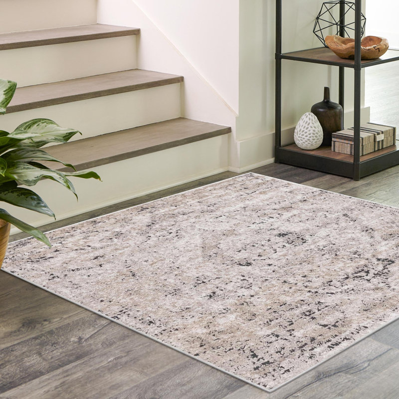 Tapis traditionnel Geddis couleur chameau, Carré 5 pi 3 po