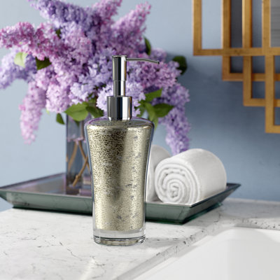 Nuzzo Soap Dispenser
