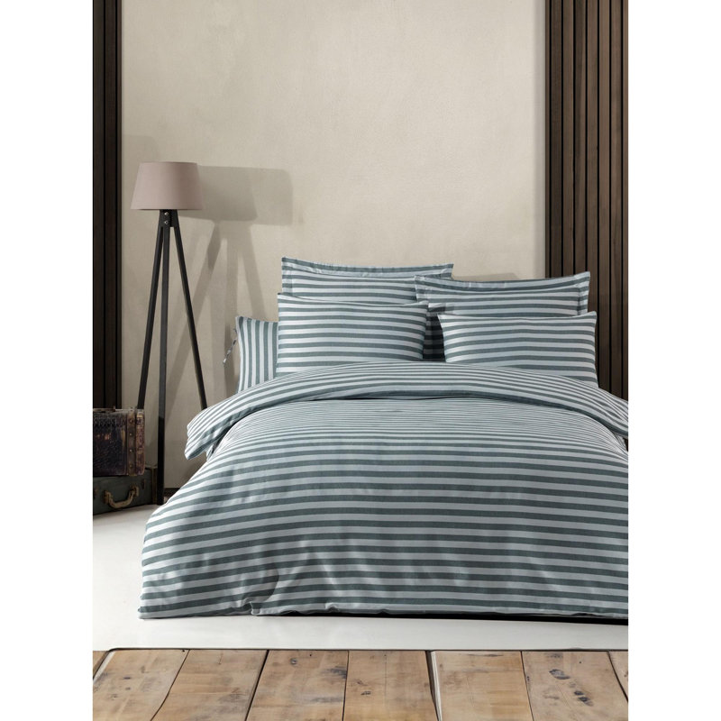 Quiltisse Bedspread with Pillowcases Included, Single XL Bedspread + 1 Standard Pillowcase, White