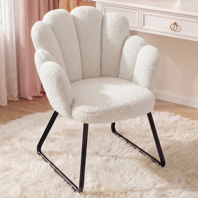 Petal Teddy Vanity Chair – Make-Up Chair with Sturdy Metal Legs