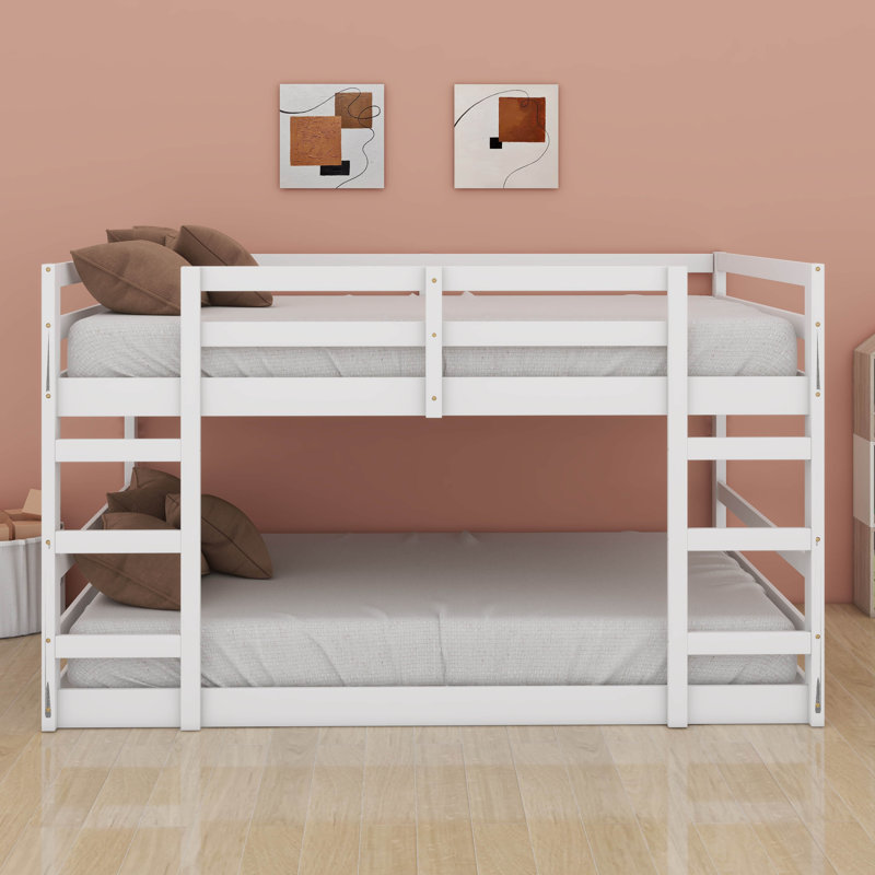 Lit superposé double au-dessus de double, lit superposé pour enfants en bois massif avec garde-corps pleine longueur, Blanc
