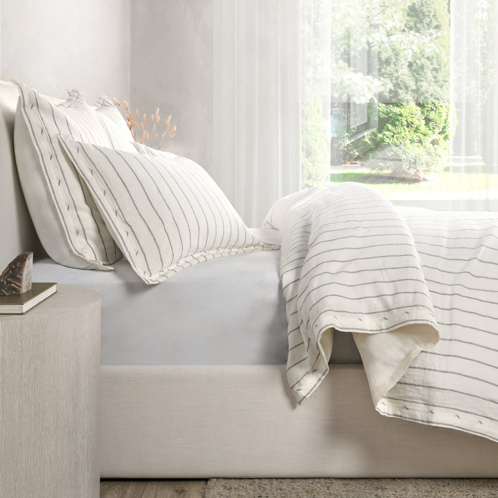 Tasmin Linen Duvet Cover, King, Ivory