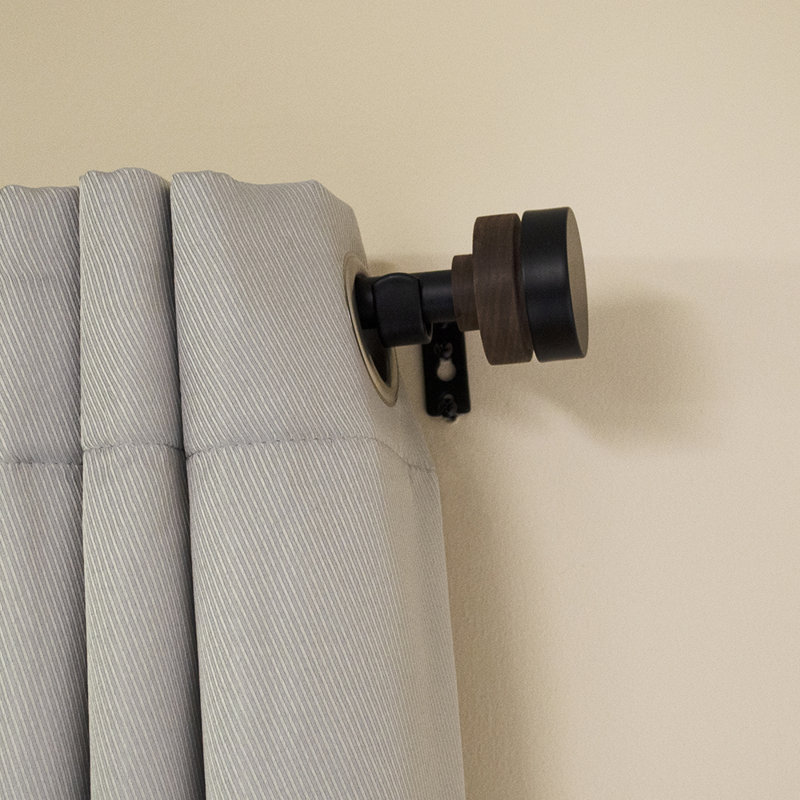 Ensemble de tringle à rideaux simple Lumino Knapp, 3/4 po de diamètre, noir mat et bois, H 0,75 po x l 48 po x P 0,75 po