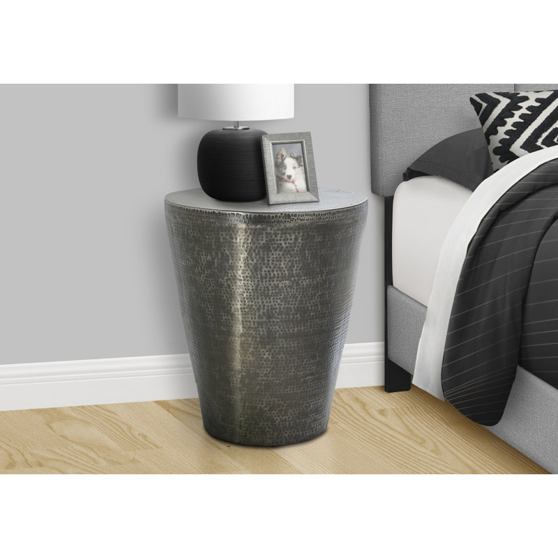 Table de bout, Argent argent