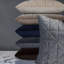 Taie décorative en velours matelassé Nova-40207245-40207243