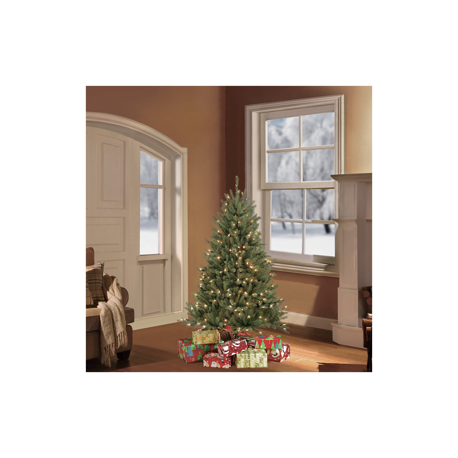 Lighted Artificial Christmas Tree, 4.5' H