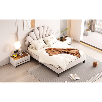 Tête de lit tapissier beige en velours